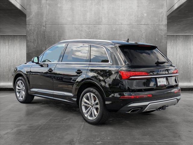 new 2025 Audi Q7 car, priced at $71,800