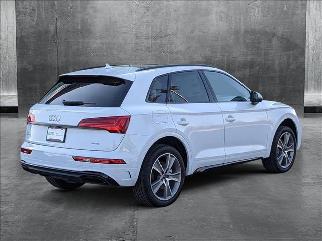 new 2025 Audi Q5 car, priced at $47,831