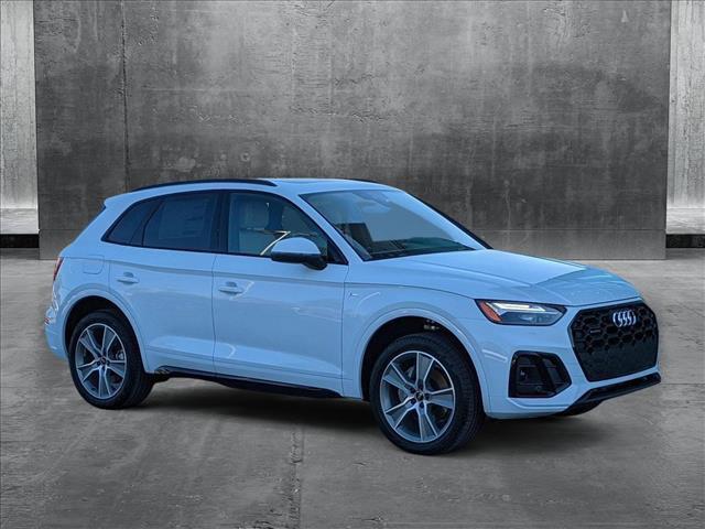 new 2025 Audi Q5 car, priced at $47,831