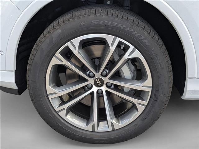 new 2026 Audi Q7 car, priced at $68,140