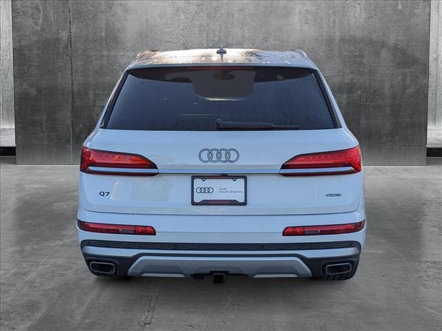 new 2025 Audi Q7 car, priced at $76,205