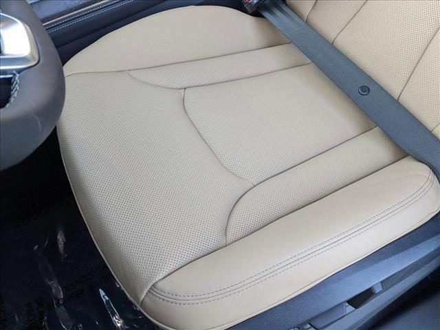 new 2025 Audi Q7 car, priced at $76,205
