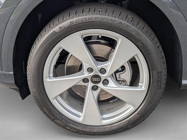new 2025 Audi Q5 car, priced at $61,950