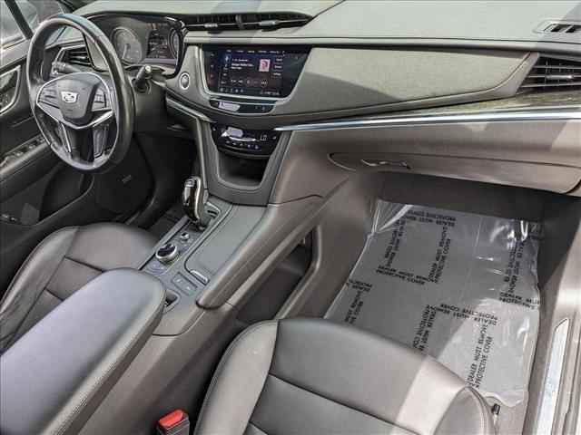 used 2020 Cadillac XT5 car, priced at $23,998