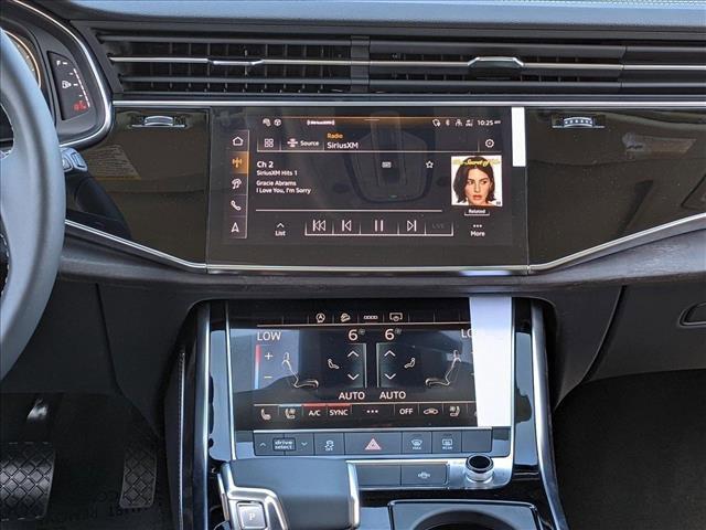 new 2025 Audi Q7 car, priced at $77,750