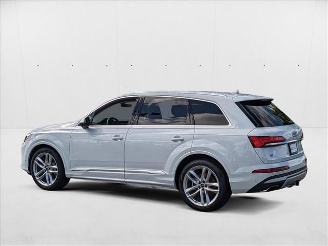 new 2025 Audi Q7 car, priced at $76,570
