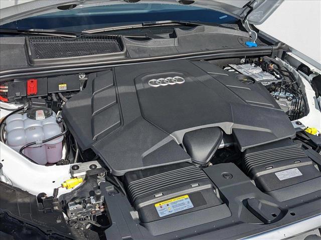 new 2025 Audi Q7 car, priced at $76,570