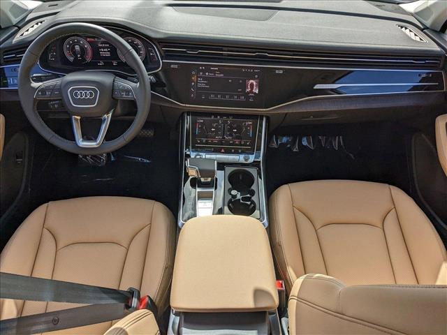 new 2025 Audi Q7 car, priced at $76,570