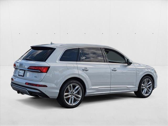 new 2025 Audi Q7 car, priced at $76,570