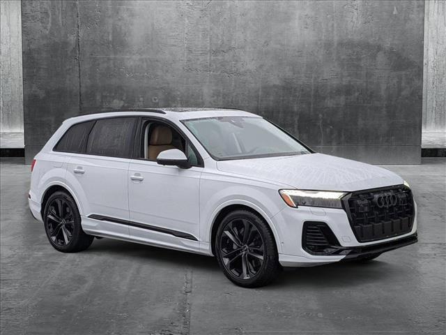 new 2025 Audi Q7 car, priced at $77,727