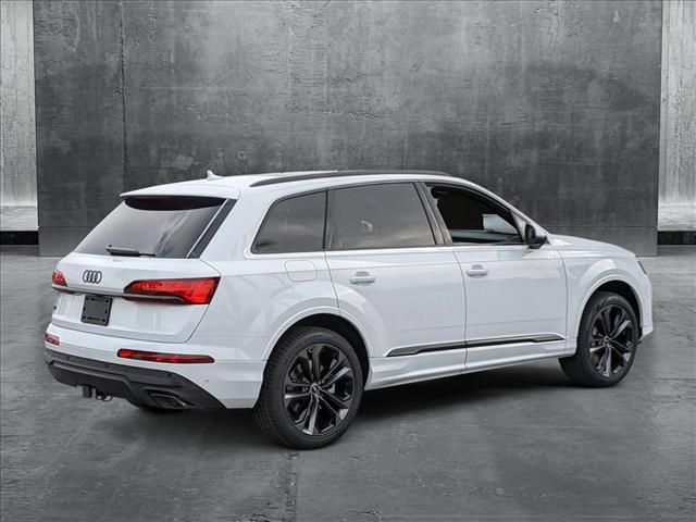 new 2025 Audi Q7 car, priced at $77,750