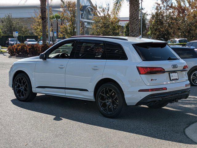 new 2025 Audi SQ7 car, priced at $97,990