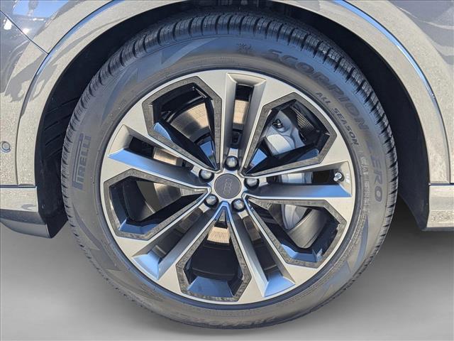 new 2026 Audi Q7 car, priced at $78,295