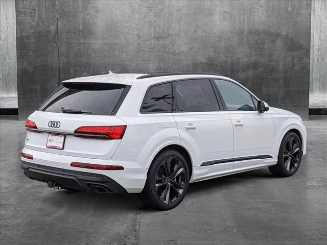 new 2025 Audi Q7 car, priced at $78,579