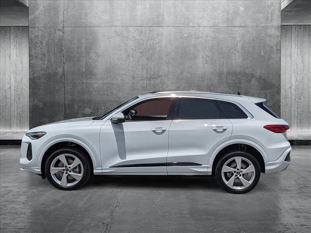new 2025 Audi Q5 car, priced at $60,975