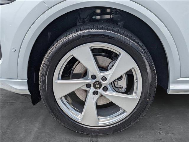 new 2025 Audi Q5 car, priced at $60,975