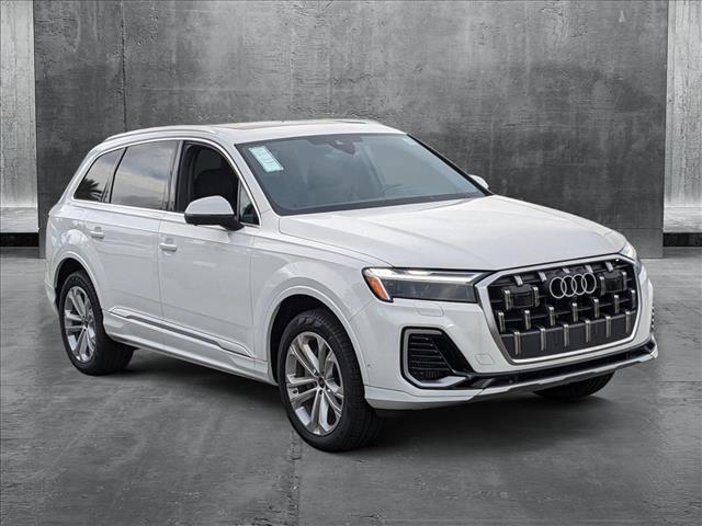 new 2025 Audi Q7 car, priced at $71,675