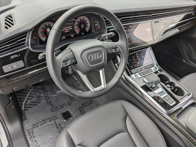 new 2025 Audi Q7 car, priced at $71,675