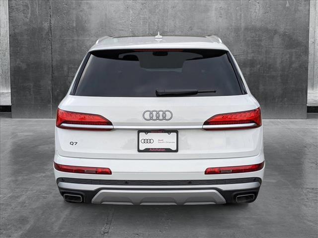 new 2025 Audi Q7 car, priced at $71,675