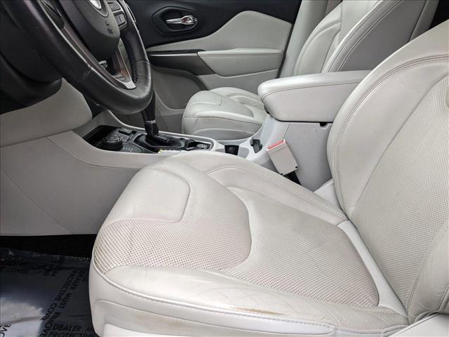 used 2019 Jeep Cherokee car, priced at $15,998
