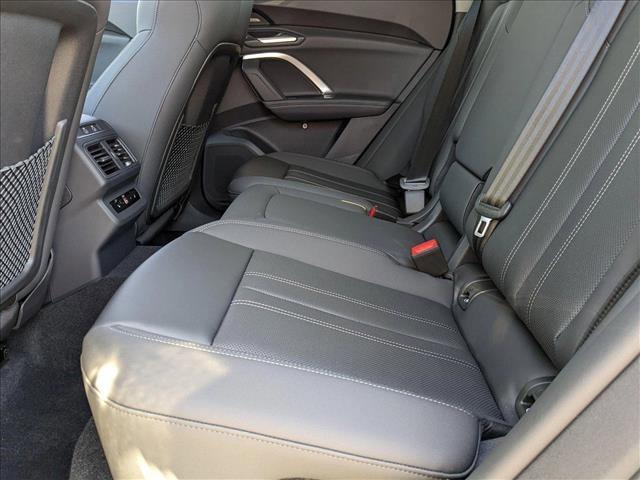 new 2025 Audi Q5 car, priced at $64,250