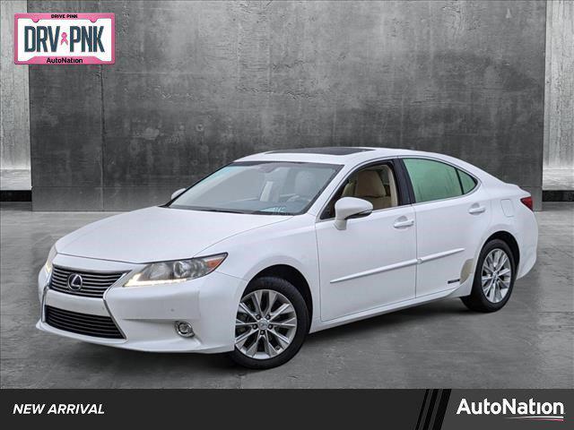 used 2015 Lexus ES 300h car, priced at $20,999