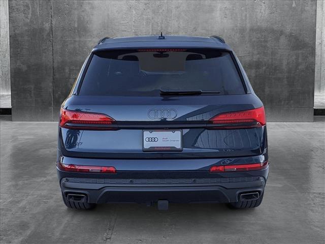 new 2025 Audi Q7 car, priced at $76,985