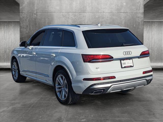 new 2025 Audi Q7 car, priced at $69,975