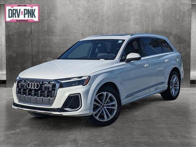 new 2025 Audi Q7 car, priced at $69,975