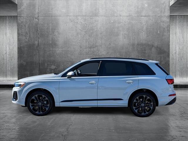 new 2025 Audi Q7 car, priced at $77,605