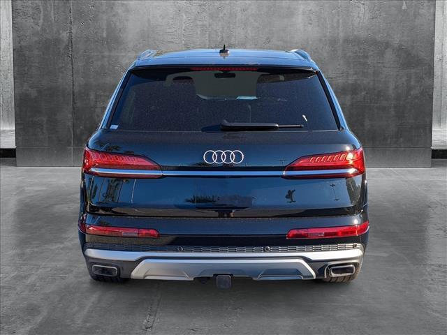 new 2025 Audi Q7 car, priced at $75,800