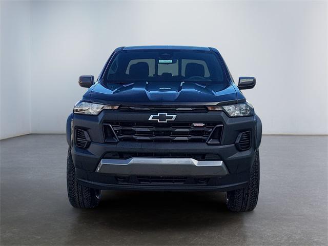 new 2025 Chevrolet Colorado car, priced at $42,870