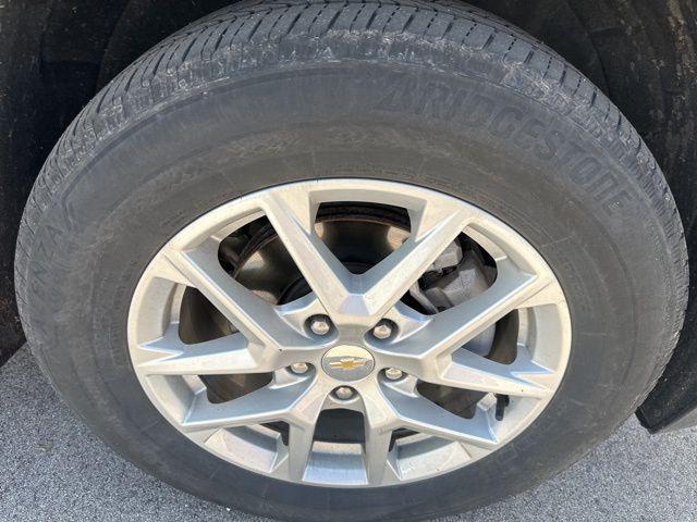 used 2022 Chevrolet Equinox car, priced at $24,275