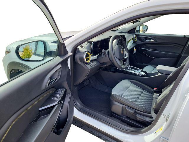 new 2026 Chevrolet Trax car, priced at $25,626