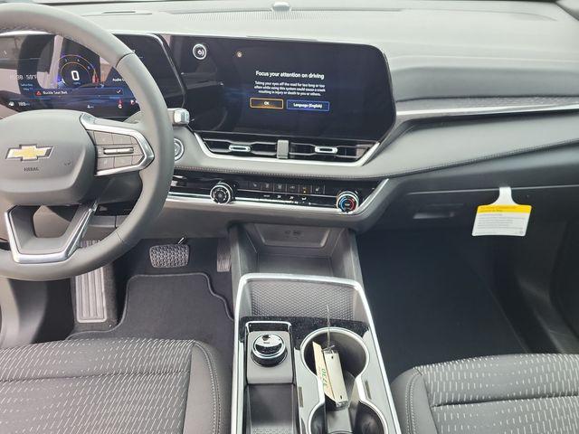 new 2026 Chevrolet Equinox car, priced at $29,995