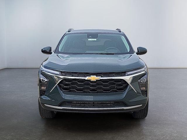 new 2025 Chevrolet Trax car, priced at $24,985