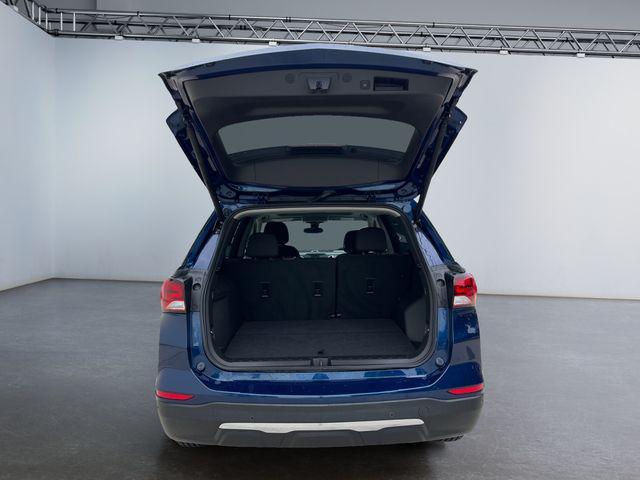 used 2022 Chevrolet Equinox car, priced at $21,809