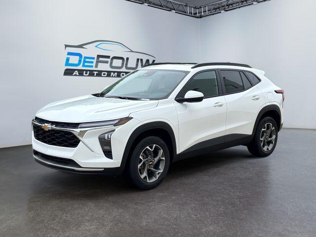 new 2025 Chevrolet Trax car, priced at $26,179