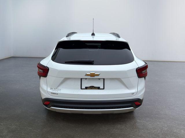 new 2025 Chevrolet Trax car, priced at $26,179