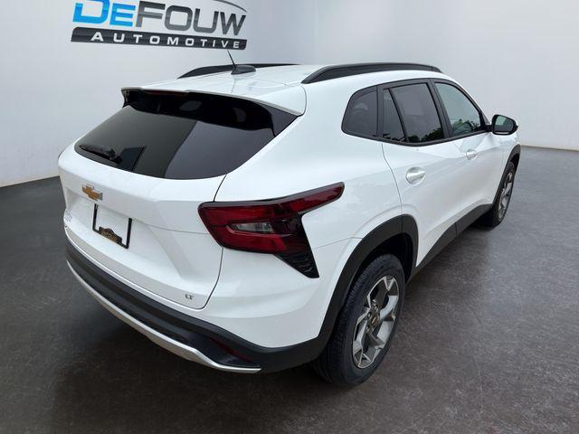 new 2025 Chevrolet Trax car, priced at $26,179
