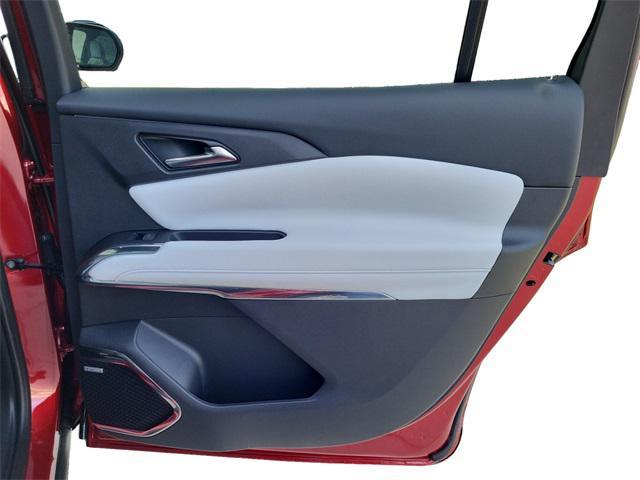 new 2025 Chevrolet Traverse car, priced at $60,560