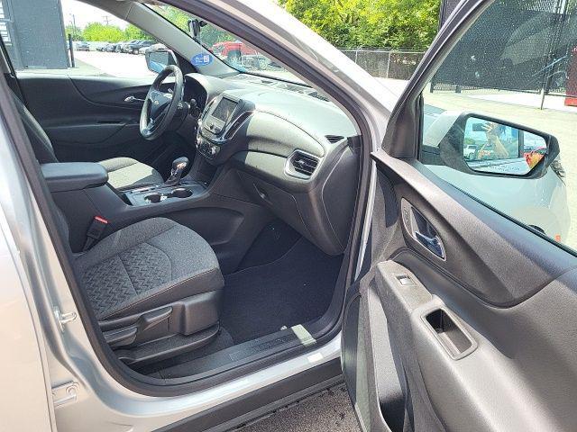 used 2022 Chevrolet Equinox car, priced at $23,415