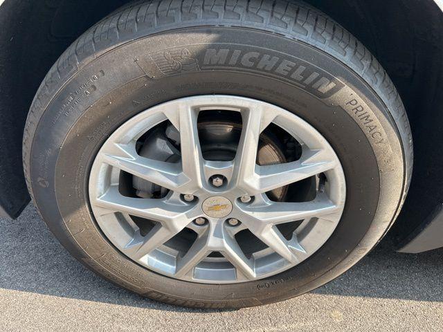 used 2022 Chevrolet Equinox car, priced at $22,987