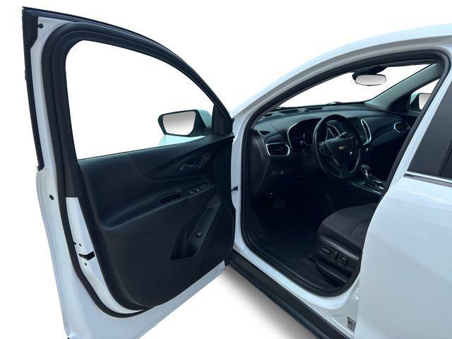 used 2022 Chevrolet Equinox car, priced at $22,987