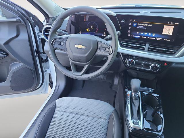 new 2025 Chevrolet Trax car, priced at $23,131