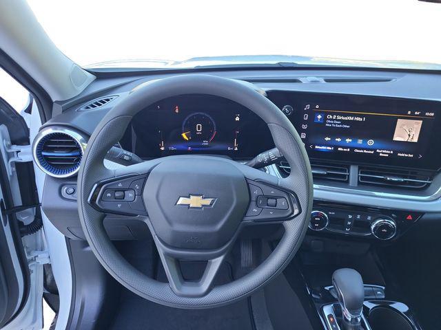 new 2025 Chevrolet Trax car, priced at $23,131