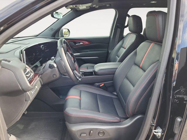 used 2024 Chevrolet Traverse car, priced at $55,121