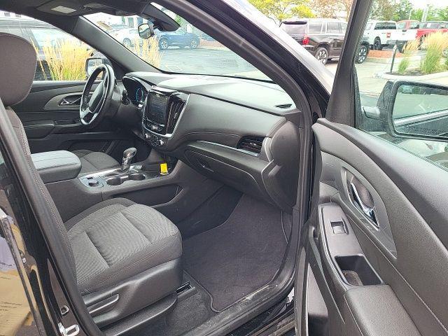 used 2022 Chevrolet Traverse car, priced at $30,258