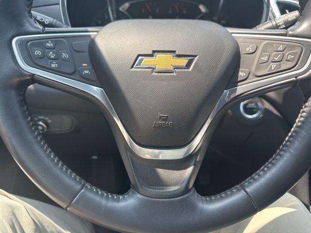 used 2022 Chevrolet Equinox car, priced at $22,606