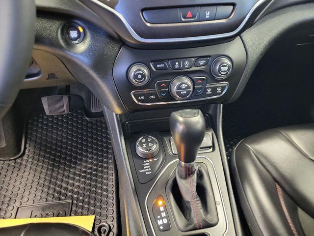 used 2022 Jeep Cherokee car, priced at $24,199